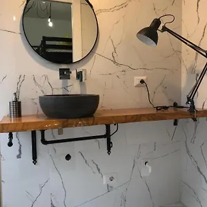Trevi Industrial D Apartamento Milán