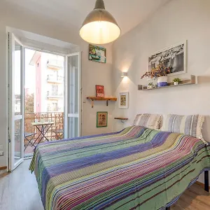 Bessy House, Near Fondazione Prada Apartment Milan